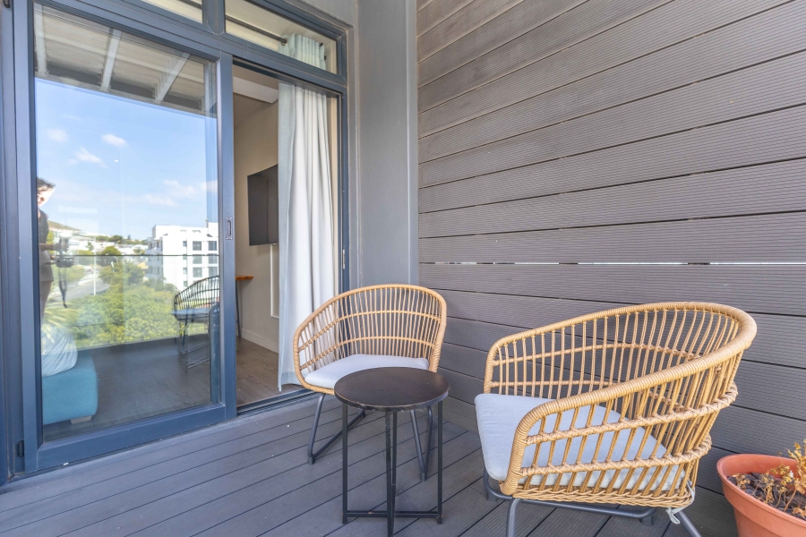 2 Bedroom Property for Sale in Gardens Western Cape